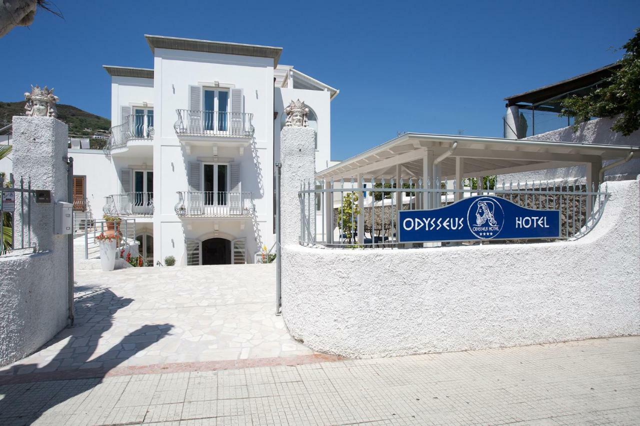 ליפארי Odysseus Hotel מראה חיצוני תמונה